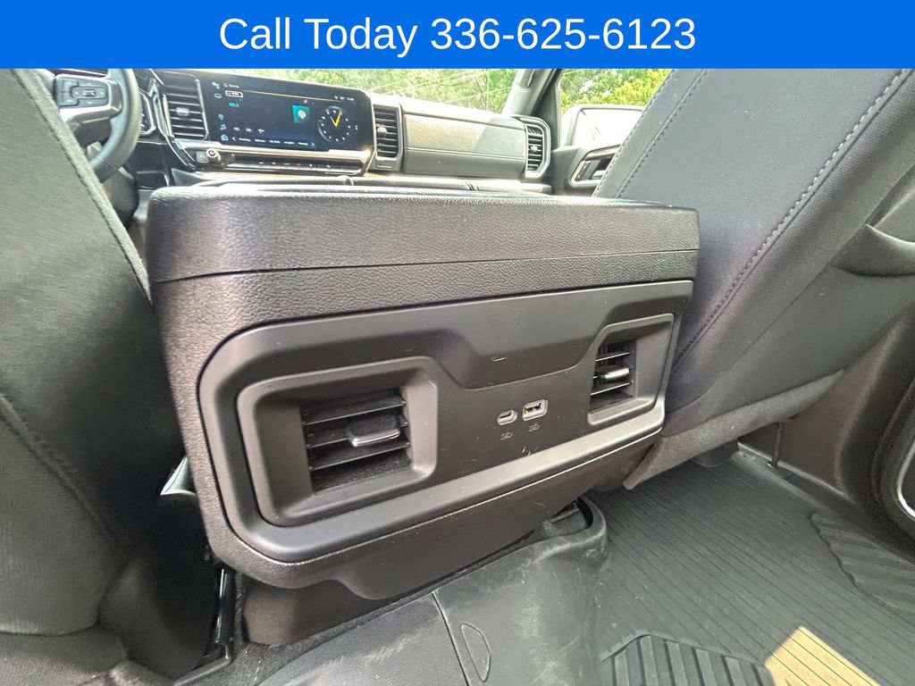 Used 2024 Chevrolet Silverado 1500 LT AWD/4WD image 18