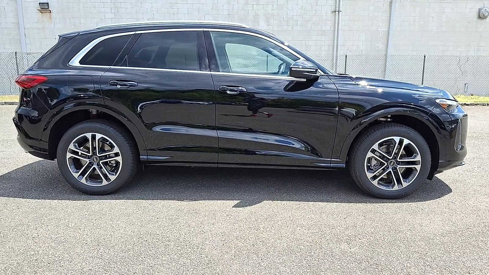 New 2025 Audi Q5 Premium image 5