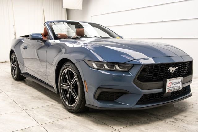 Used 2024 Ford Mustang Premium image 4