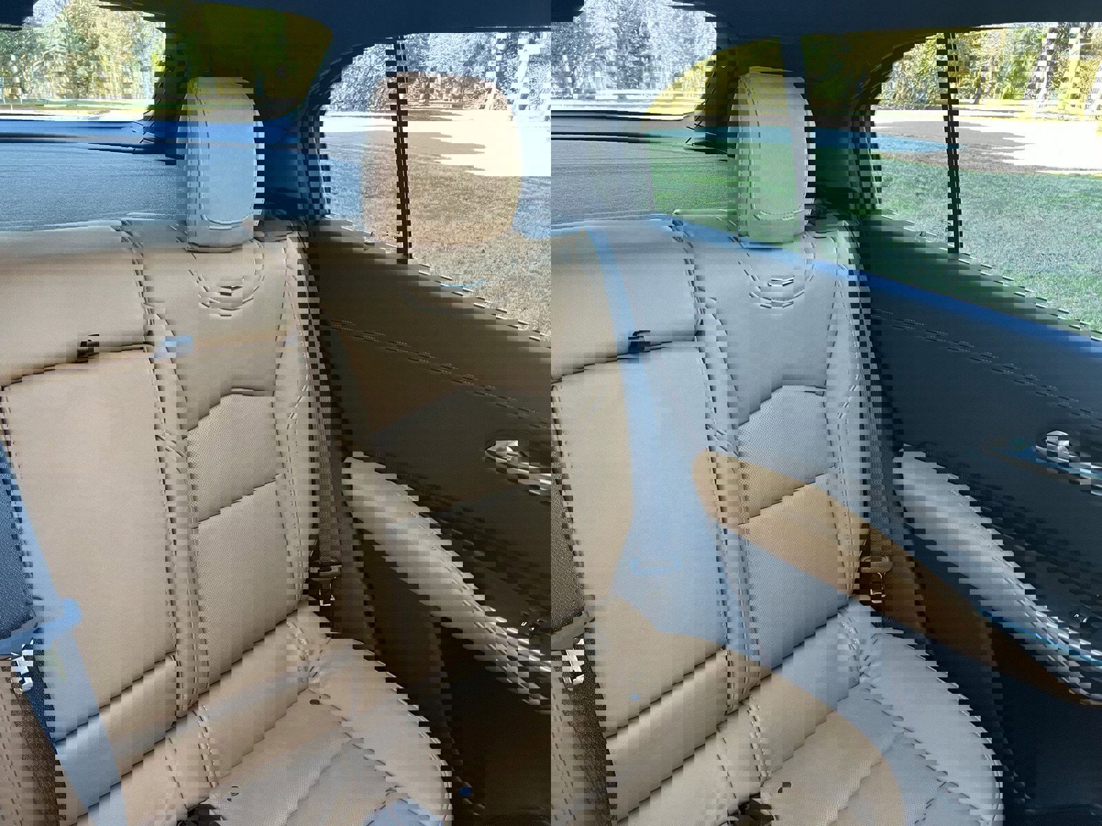 Used 2019 Cadillac XT4 Premium Luxury image 21