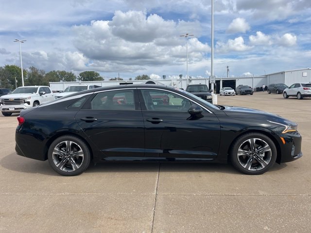 Used 2021 Kia K5 EX w/ EX Premium Package image 3