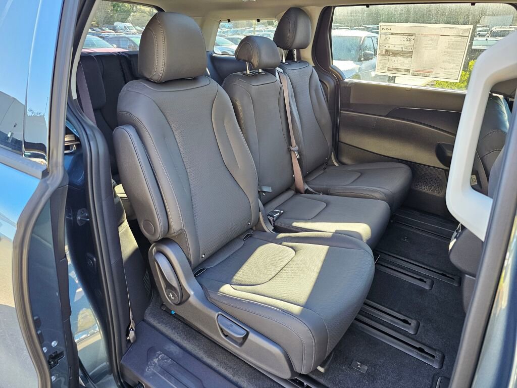 New 2026 Kia Carnival SX Prestige image 29