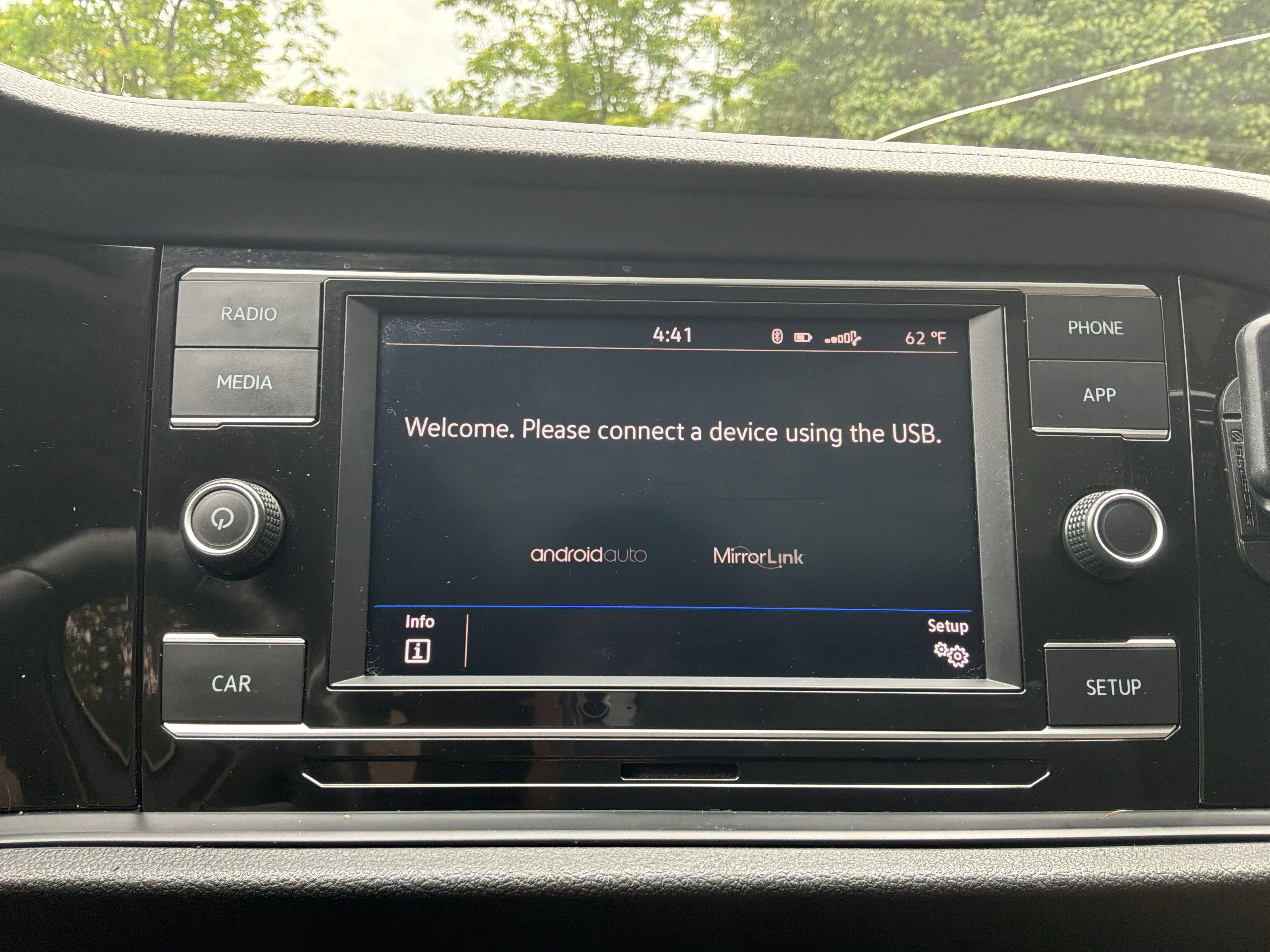 Used 2019 Volkswagen Jetta SE FWD image 24