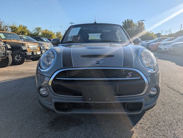 Used 2019 MINI Cooper S image 2