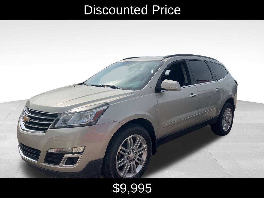 Used 2015 Chevrolet Traverse LT w/ Style and Technology Package image 3