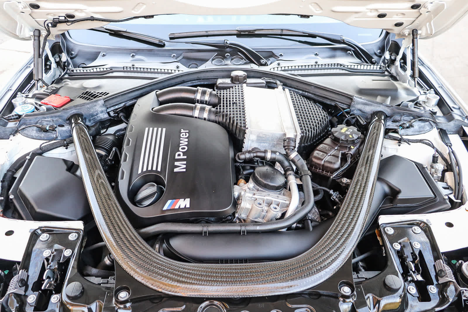 Used 2018 BMW M3 RWD image 25