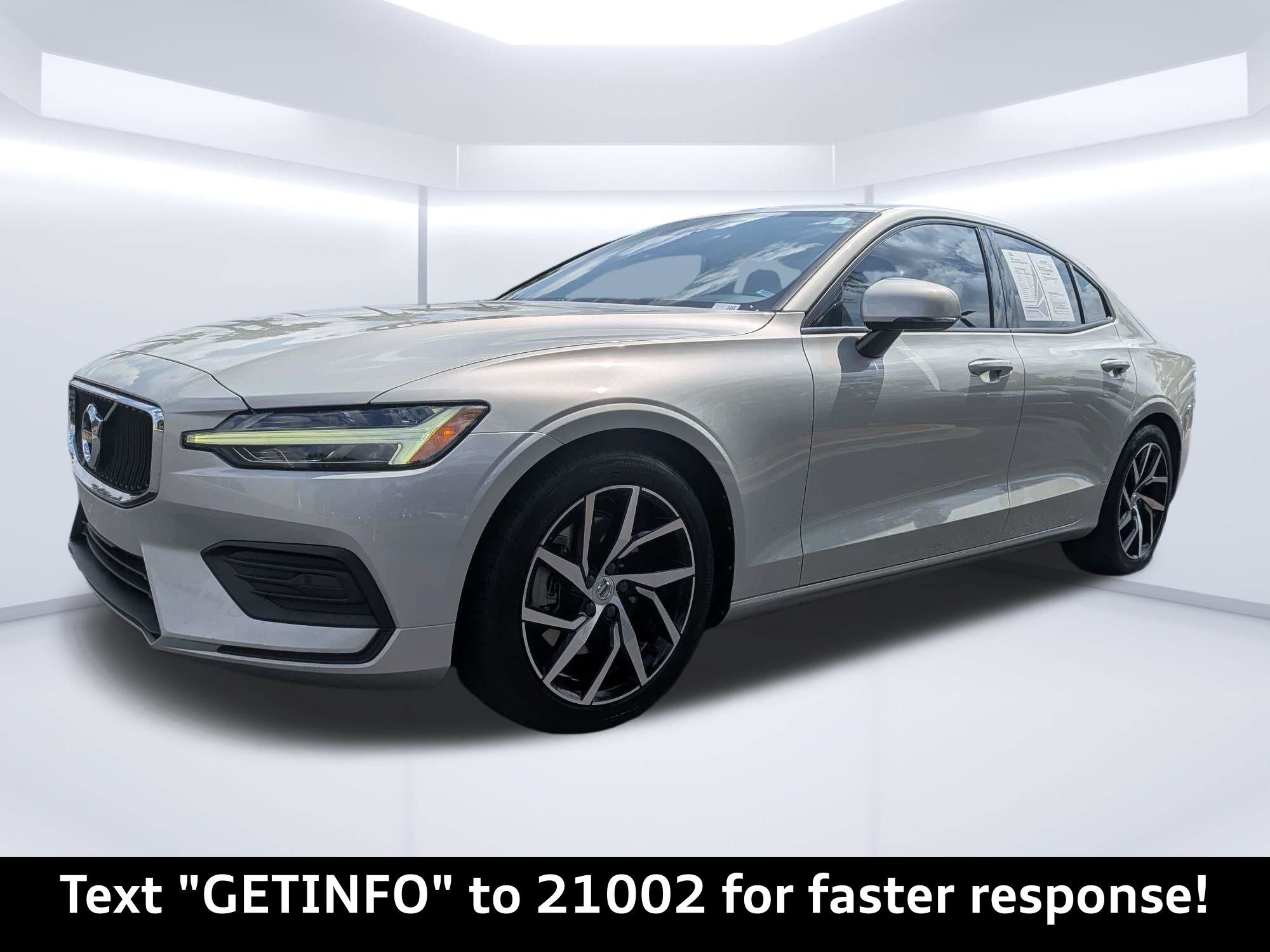 Used 2020 Volvo S60 T5 Momentum FWD image 8