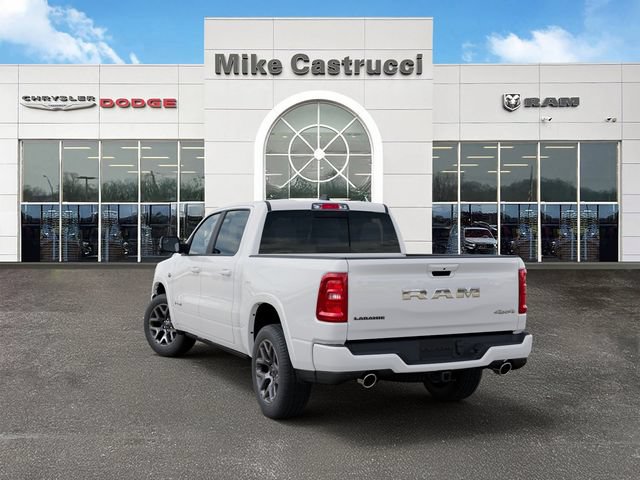 New 2027 RAM 1500 Laramie w/ Laramie Preferred Package AWD/4WD image 4