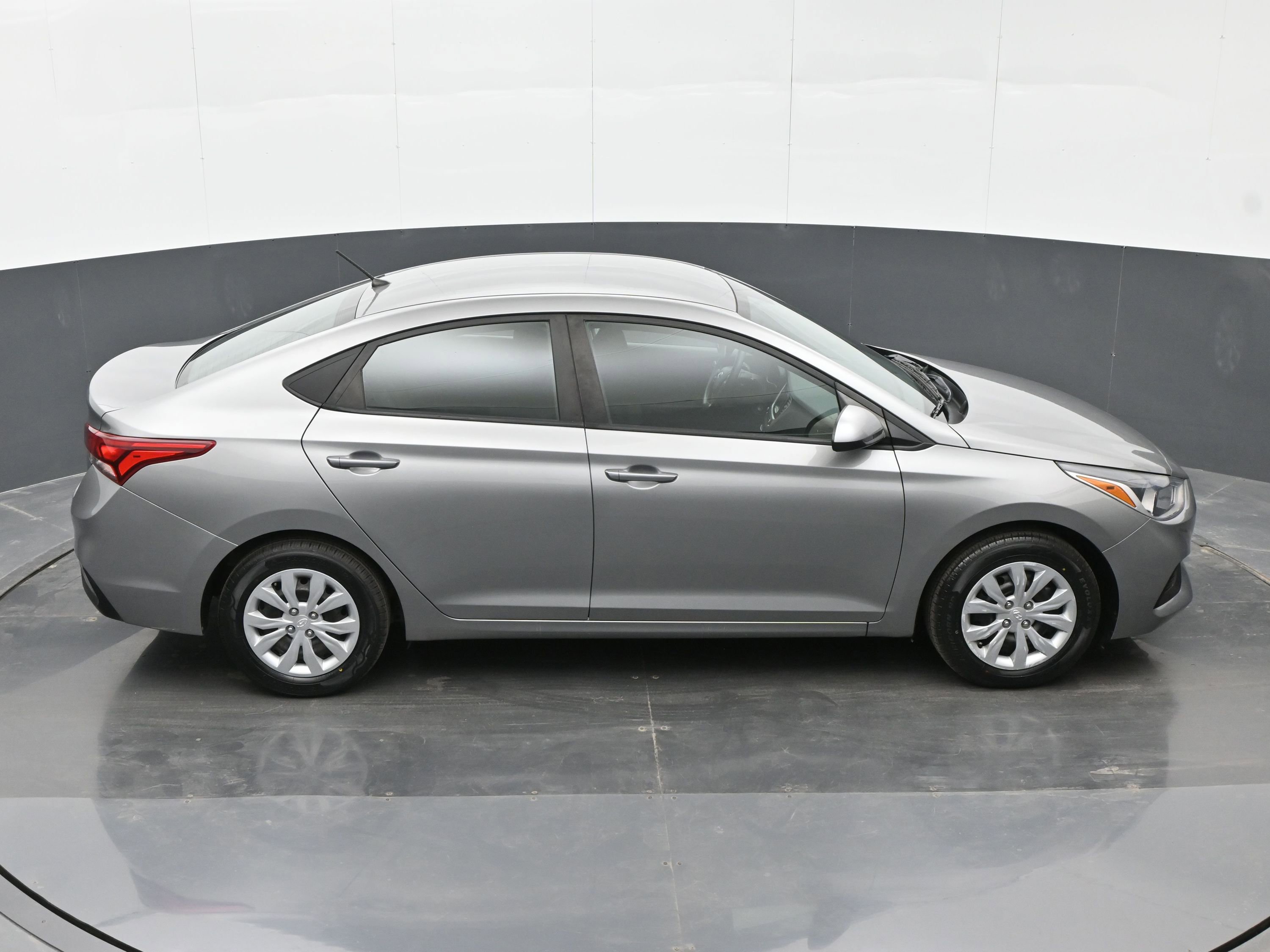 Certified 2022 Hyundai Accent SE image 36