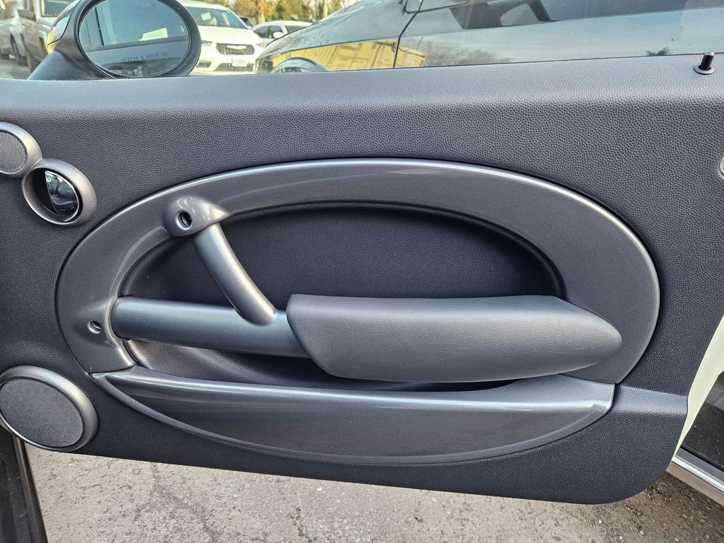 Used 2006 MINI Cooper S image 17