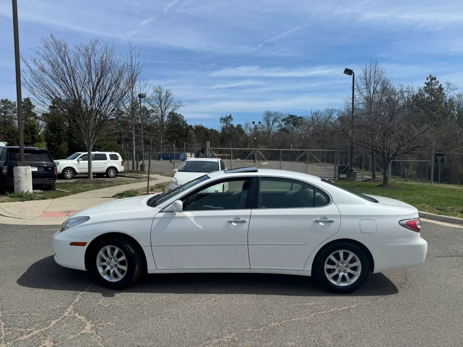 Used 2003 Lexus ES 330 FWD image 6