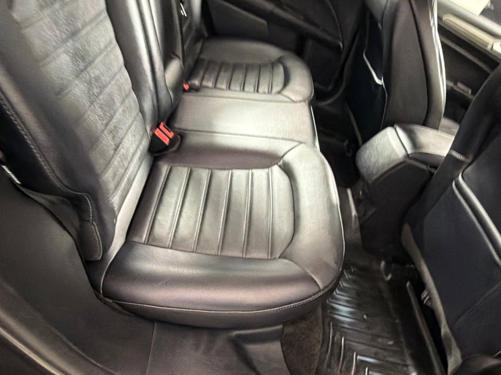 Used 2018 Ford Fusion SE image 20