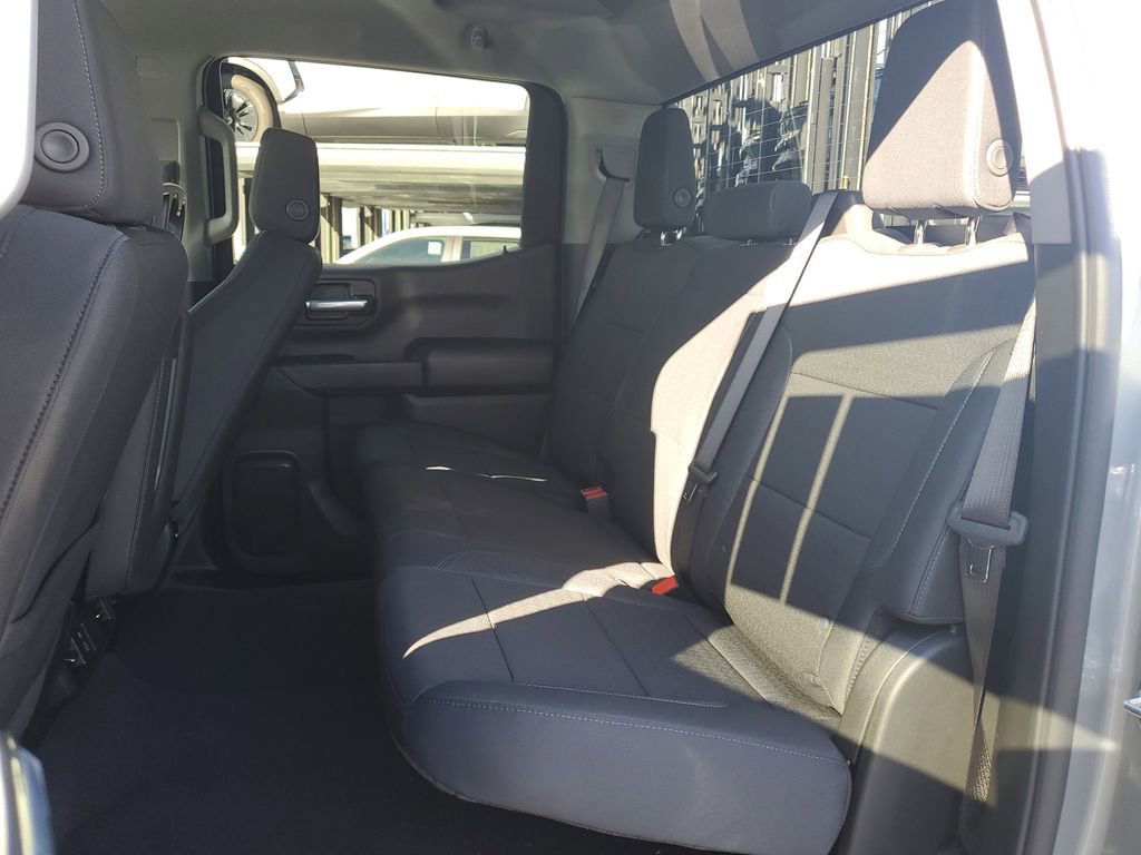 New 2026 Chevrolet Silverado 1500 Custom Trail Boss w/ LPO, Dark Essentials Package image 9