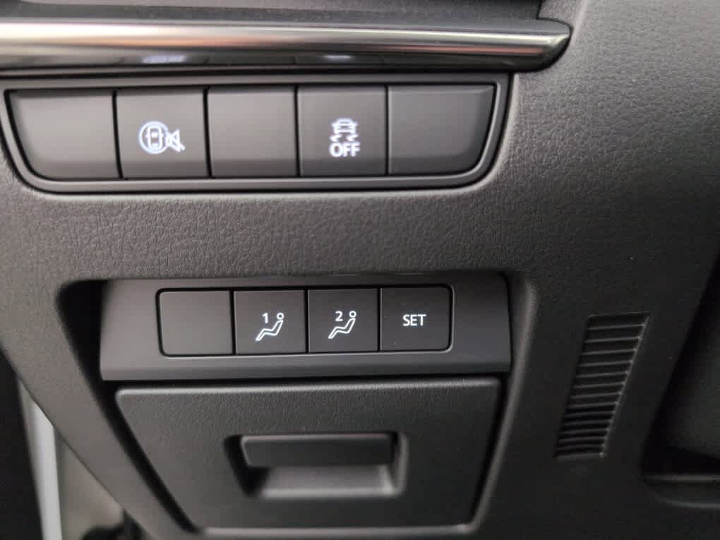 Used 2025 MAZDA MAZDA3 s FWD image 26
