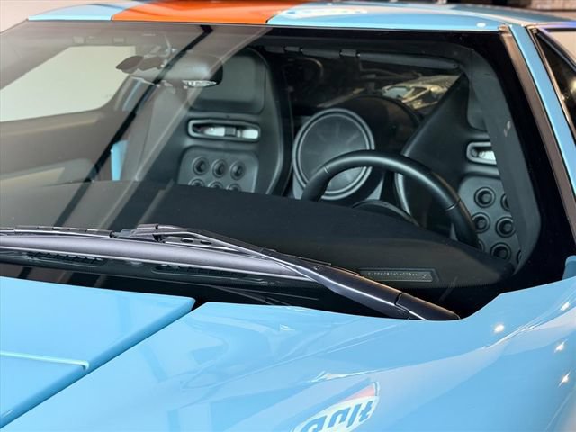 Used 2006 Ford GT RWD image 43