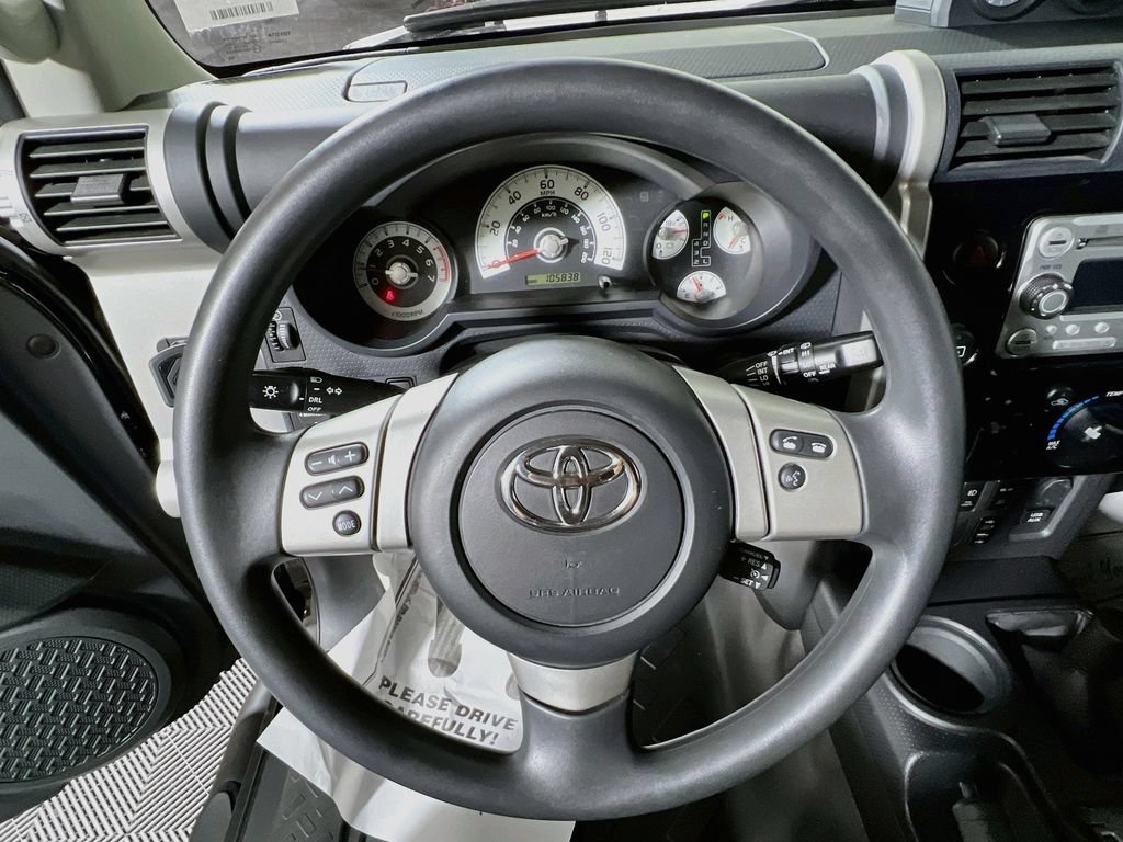 Used 2014 Toyota FJ Cruiser 4WD w/ Convenience Package image 10