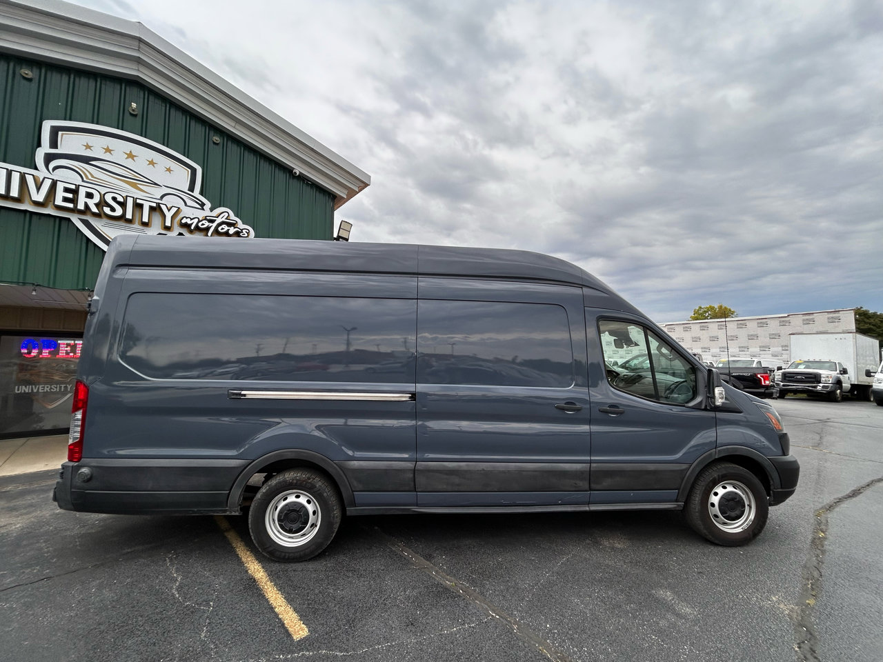 Used 2019 Ford Transit 250 148 High Roof Extended image 2