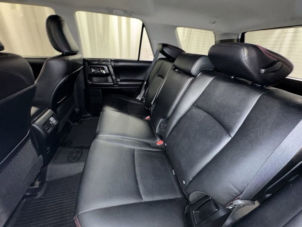 Used 2018 Toyota 4Runner TRD Off-Road Premium w/ Wilderness Package image 31