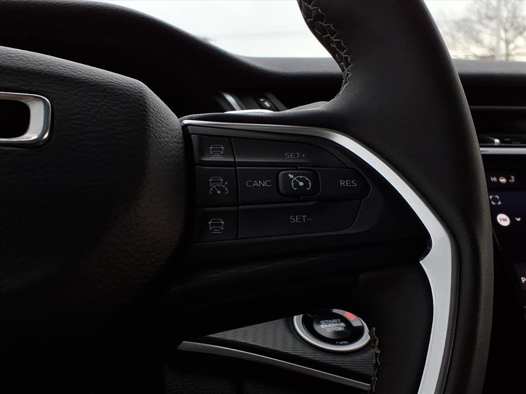 Used 2024 Jeep Grand Cherokee L Laredo image 26