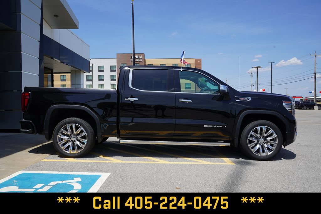 Used 2025 GMC Sierra 1500 Denali w/ Denali Reserve Package AWD/4WD image 10