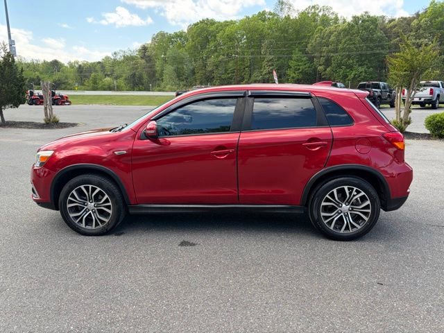 Used 2019 Mitsubishi Outlander Sport ES FWD image 27