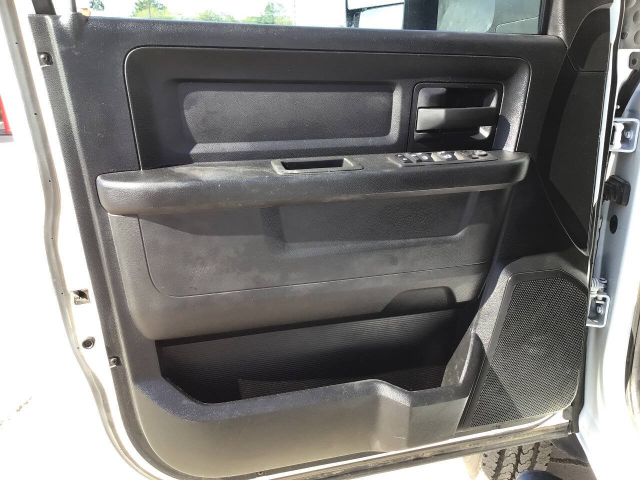 Used 2022 RAM 5500 Tradesman w/ Max Tow Package AWD/4WD image 23