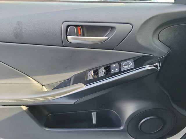 Used 2024 Lexus IS 350 F Sport RWD image 15