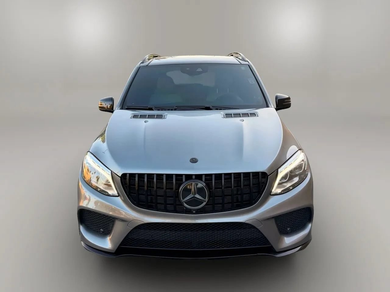 Used 2017 Mercedes-Benz GLE 400 4MATIC image 6