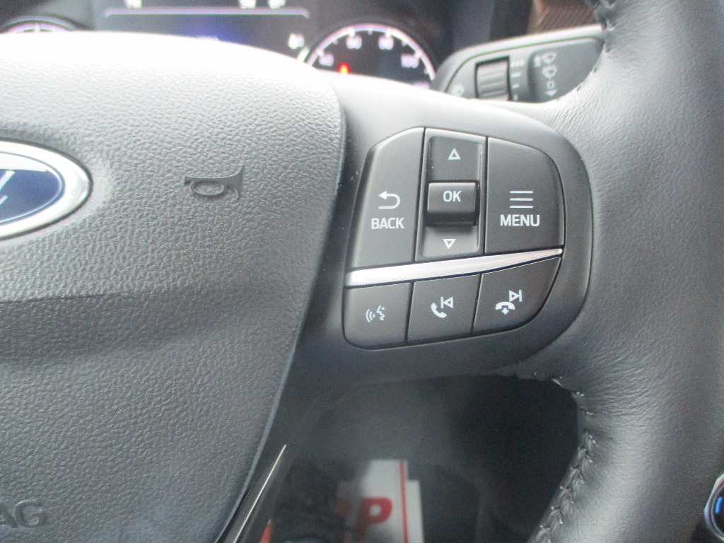 Used 2022 Ford Maverick Lariat image 14