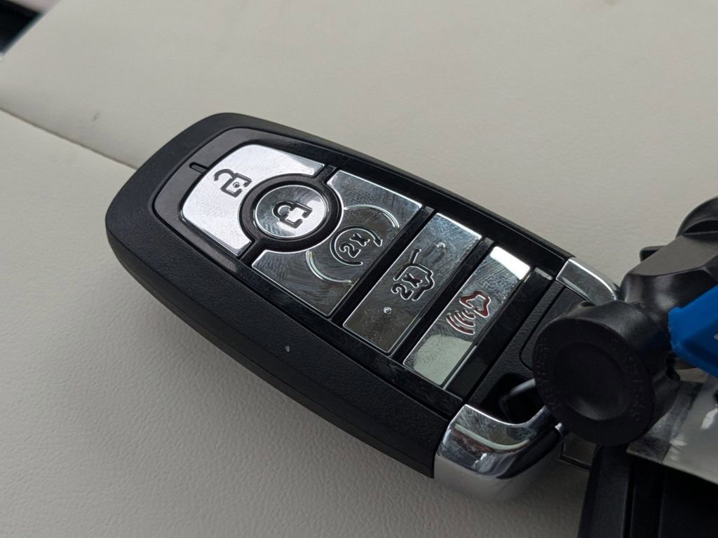 New 2026 Lincoln Nautilus Black Label w/ Jet Appearance Package image 33