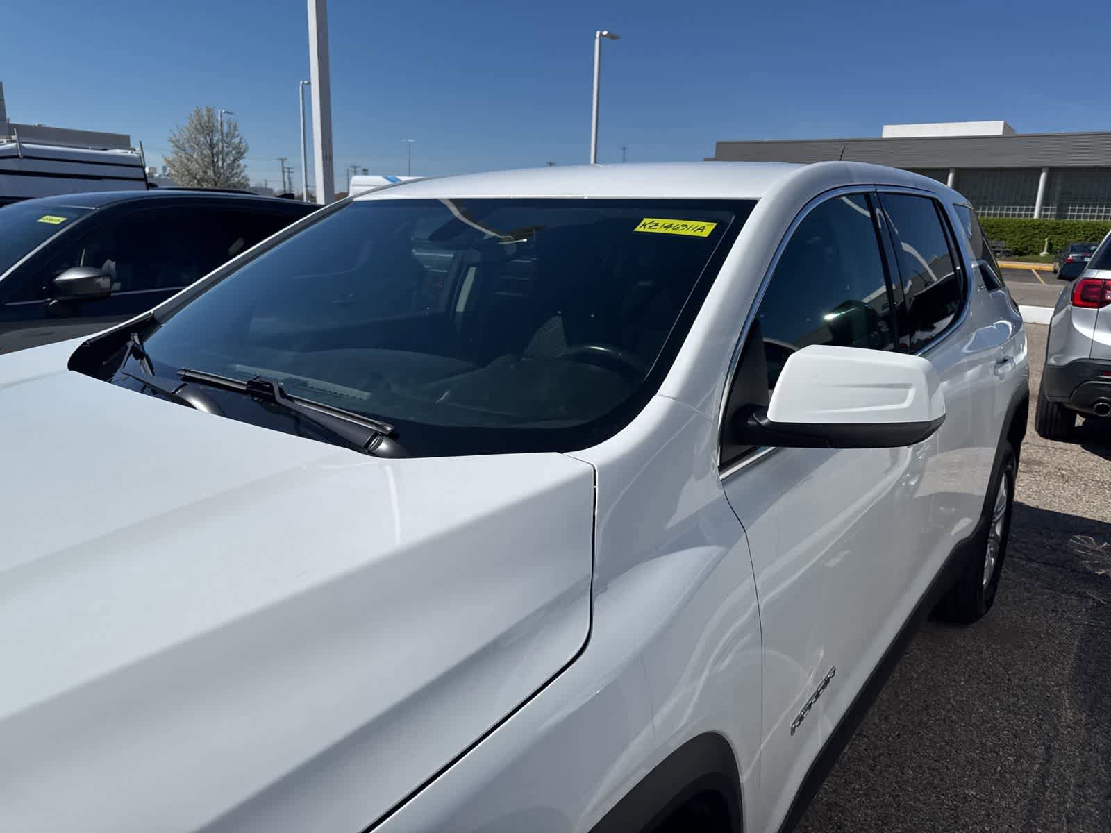 Used 2019 GMC Acadia SLE FWD image 43