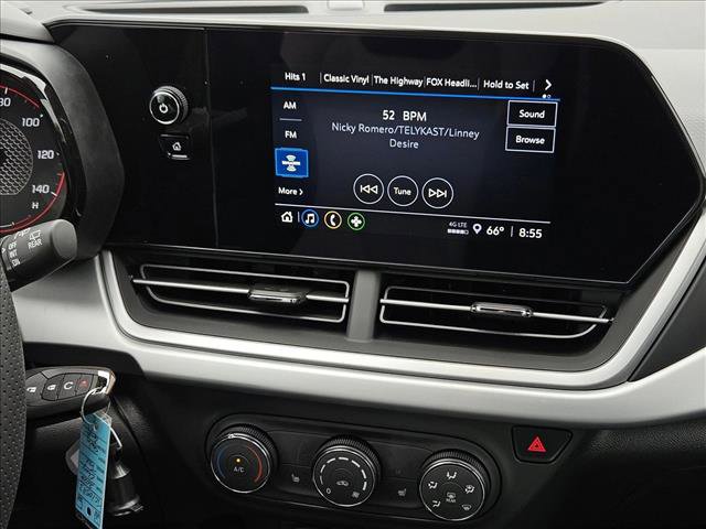 New 2026 Chevrolet Trax RS w/ Sunroof Package image 12