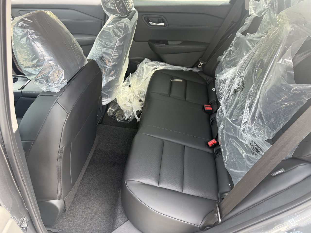 New 2026 Nissan Rogue Dark Armor FWD image 21