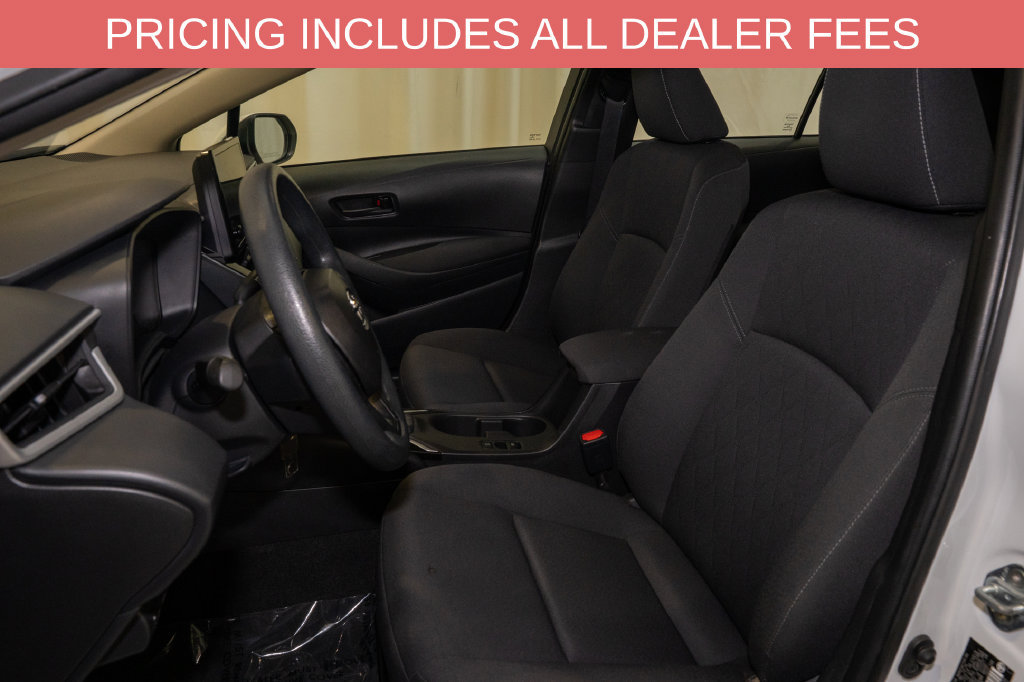 Used 2025 Toyota Corolla LE FWD image 10