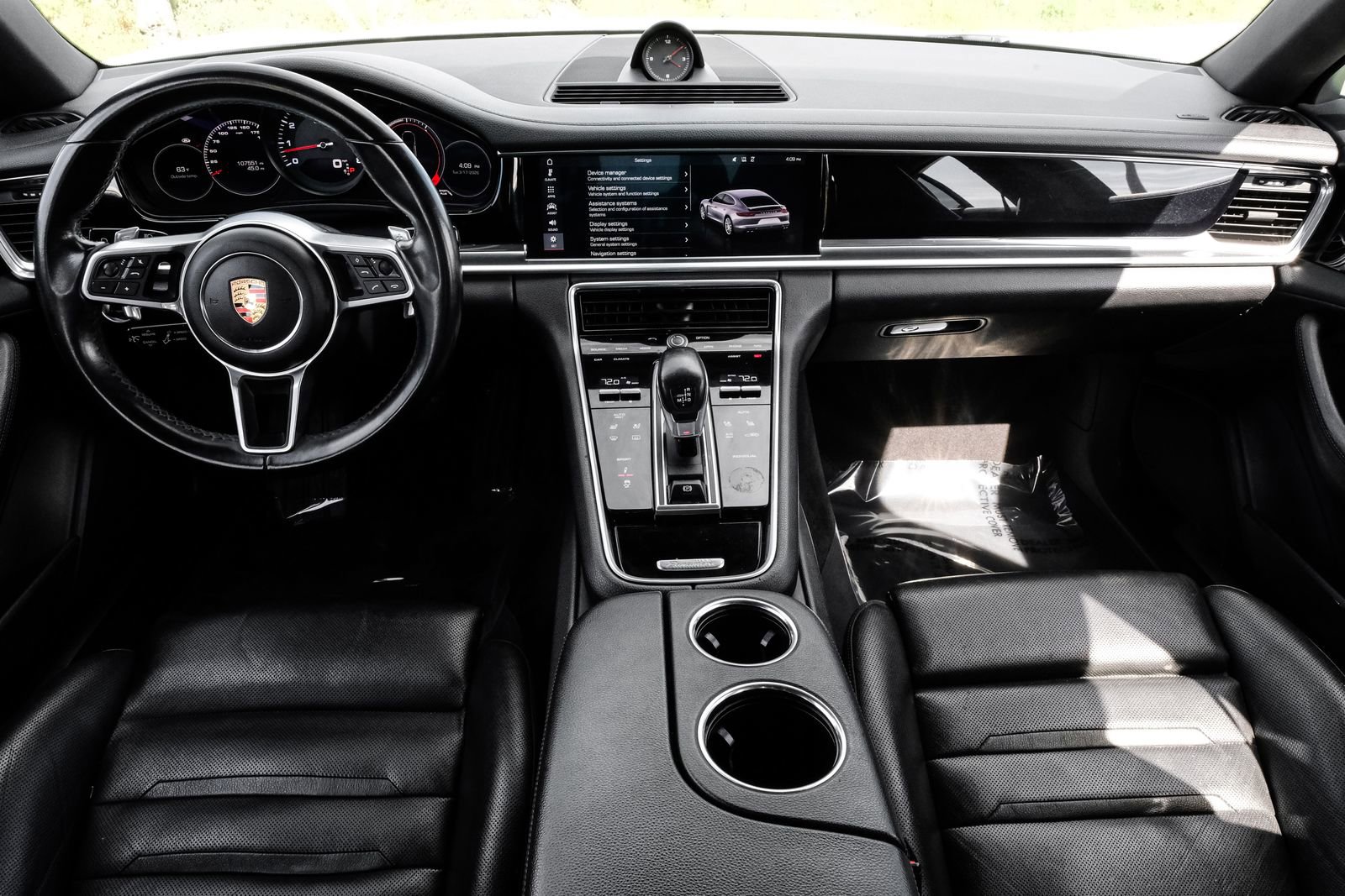 Used 2018 Porsche Panamera 4 AWD/4WD image 15