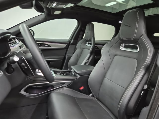 Used 2024 Jaguar F-PACE R-Dynamic S image 21