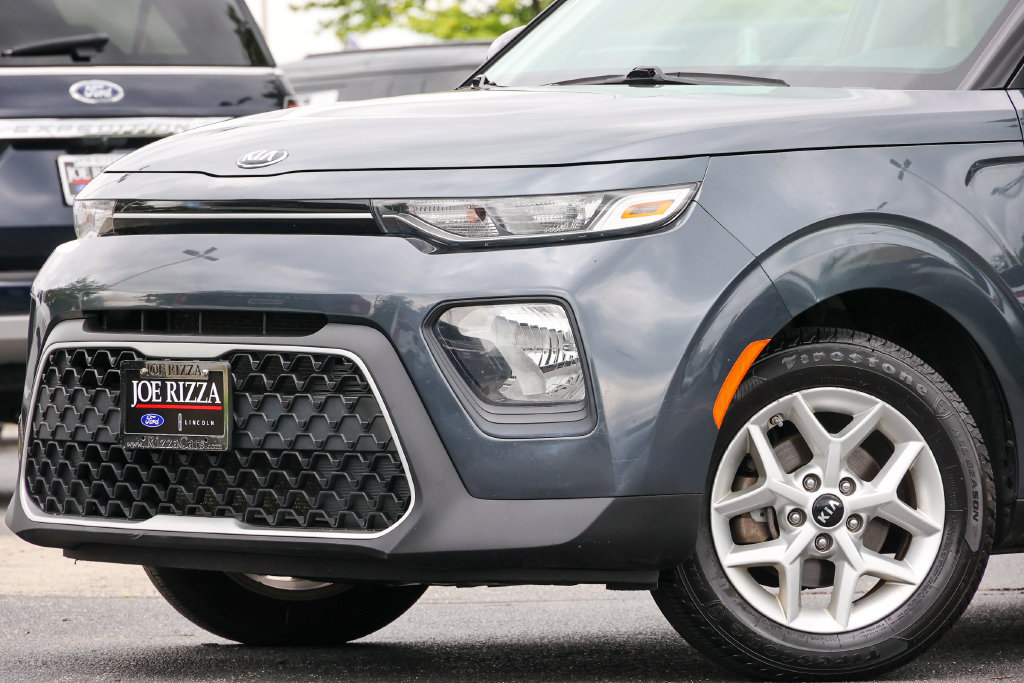 Used 2020 Kia Soul S FWD image 3