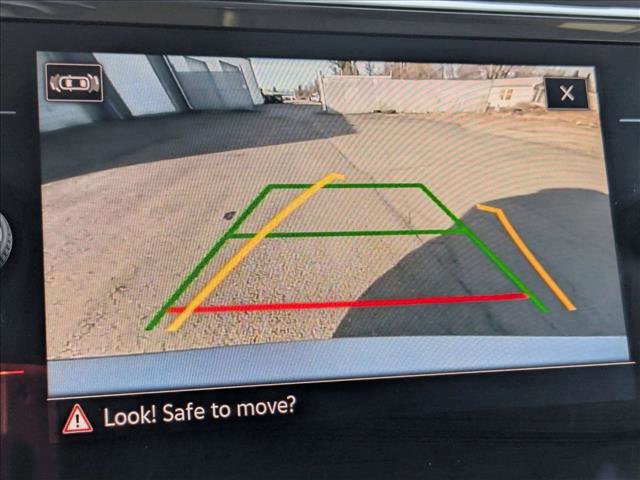 Used 2023 Volkswagen Tiguan SE R-Line image 16