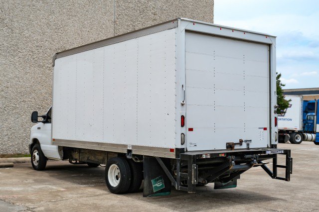 Used 2019 Ford E-350 and Econoline 350 Super Duty w/ Power Windows & Locks Group RWD image 10