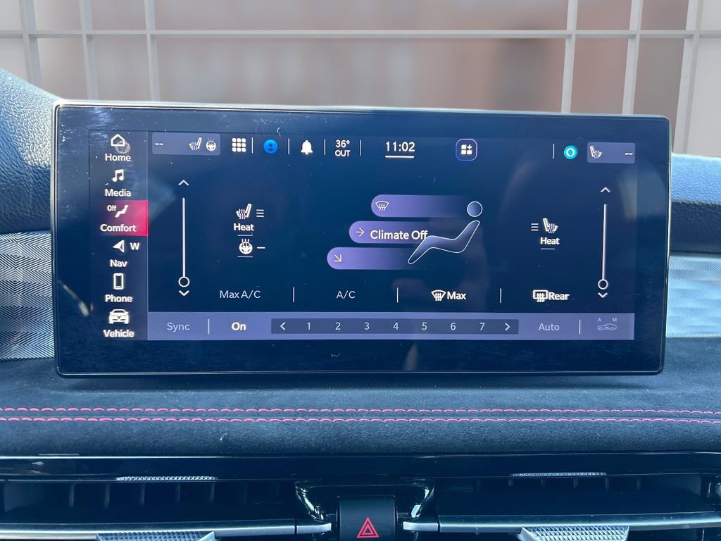 Used 2024 Alfa Romeo Tonale Veloce w/ Active Assist Package image 34