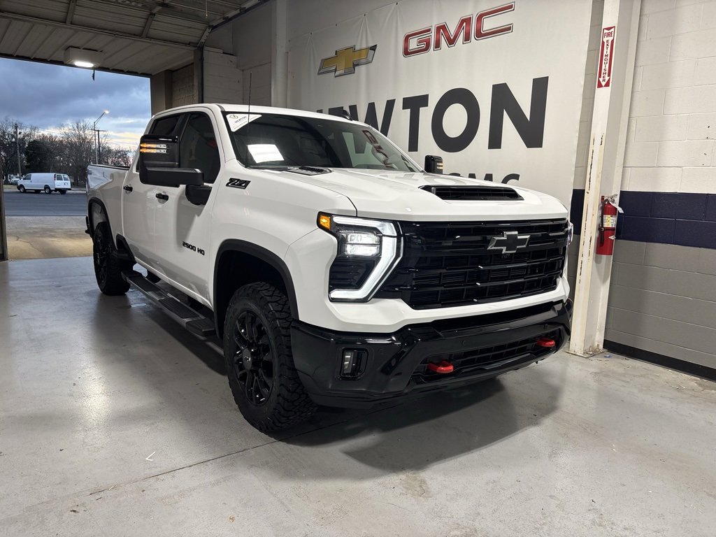 New 2026 Chevrolet Silverado 2500 LT w/ Trail Boss Package image 2