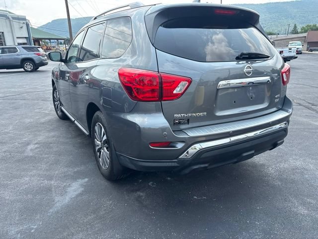 Used 2020 Nissan Pathfinder SV AWD/4WD image 6