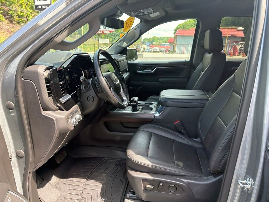 Certified 2023 GMC Sierra 1500 SLT w/ SLT Premium Plus Package AWD/4WD image 8