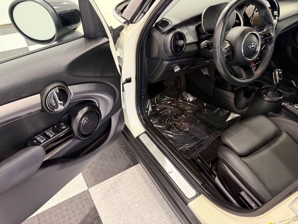 Used 2023 MINI Cooper S w/ Premium Package FWD image 32