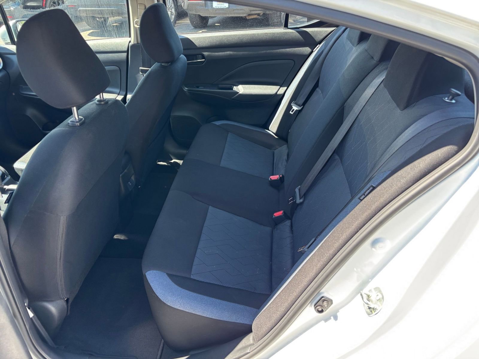 Used 2025 Nissan Versa SV FWD image 23