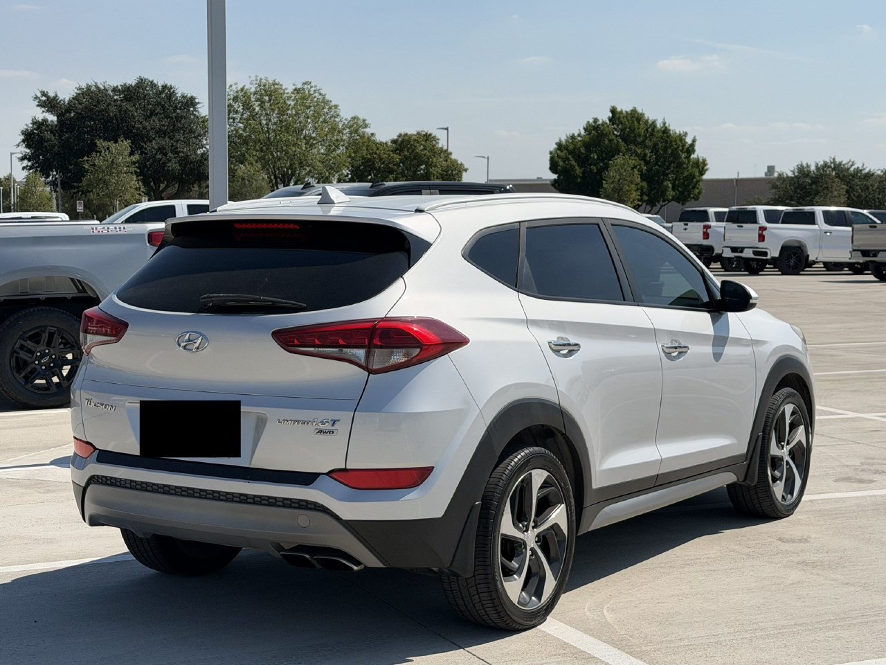 Used 2017 Hyundai Tucson Limited w/ Cargo Package AWD/4WD image 4