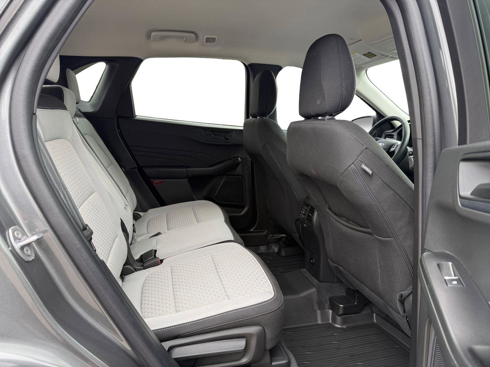 Used 2023 Ford Escape Active image 24