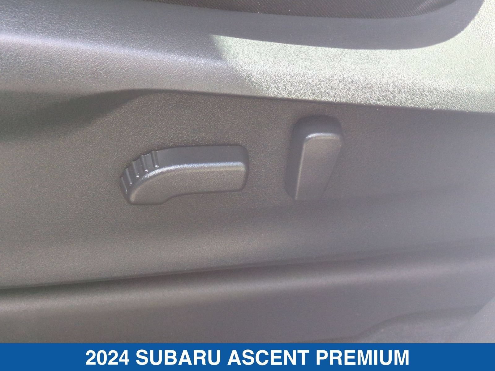 Certified 2024 Subaru Ascent Premium w/ Convenience Package AWD/4WD image 27