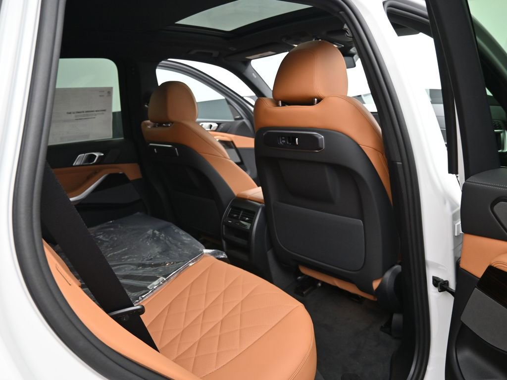 New 2026 BMW X5 xDrive50e AWD/4WD image 28