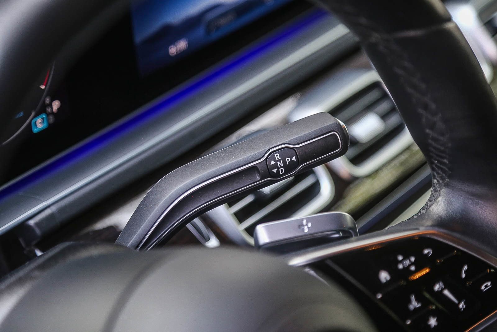 Used 2025 Mercedes-Benz GLS 450 4MATIC image 18